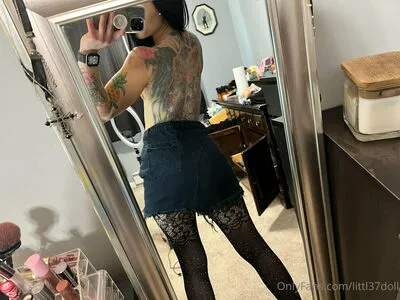 Little Doll OnlyFans Leaked Free Thumbnail Picture - #7nB3Q2Zi8k
