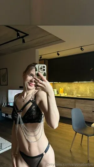 Little Evy OnlyFans Leaked Free Thumbnail Picture - #VI8OqGd0RJ