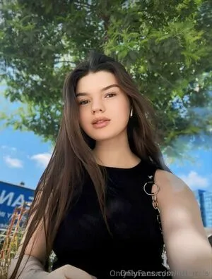 Little Lilly OnlyFans Leaked Free Thumbnail Picture - #OcnKLRlKnL