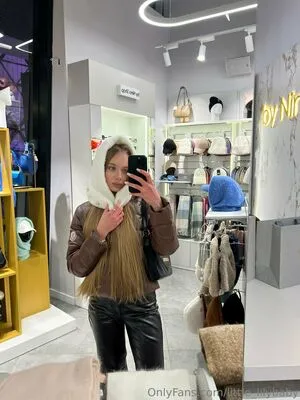 Little Lilybaby OnlyFans Leaked Free Thumbnail Picture - #IPxinS3C5z