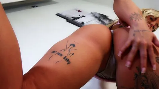Little Louise OnlyFans Leaked Free Thumbnail Picture - #Zs5AUxobei