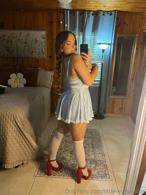 Little Miss Chloe OnlyFans Leaked Free Thumbnail Picture - #zFfEmk0Gp1