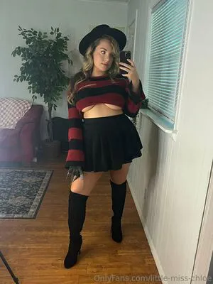 Little Miss Chloe OnlyFans Leaked Free Thumbnail Picture - #PmdyaDHDo0