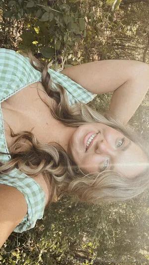 Little Miss Chloe OnlyFans Leaked Free Thumbnail Picture - #eOIPYs3veo