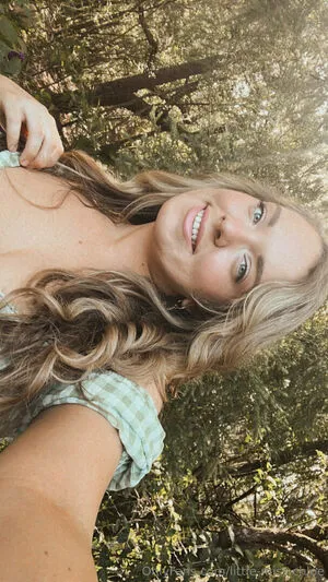 Little Miss Chloe OnlyFans Leaked Free Thumbnail Picture - #orqymeMgGi