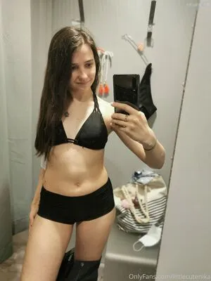 Little Nika Aka Littlecutenika OnlyFans Leaked Free Thumbnail Picture - #0hzAi01hEQ