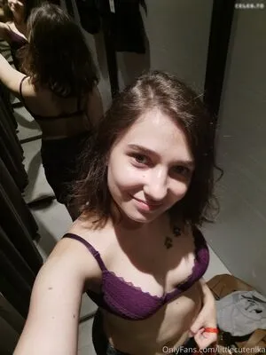 Little Nika Aka Littlecutenika OnlyFans Leaked Free Thumbnail Picture - #G6pSop9NNi