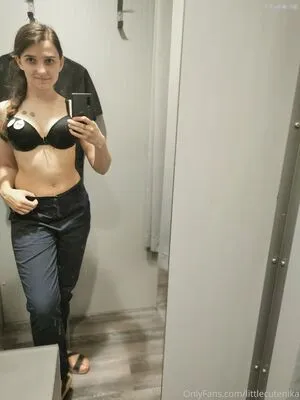 Little Nika Aka Littlecutenika OnlyFans Leaked Free Thumbnail Picture - #IYDNYEchf7