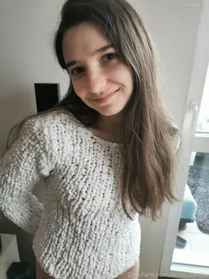 Little Nika Aka Littlecutenika OnlyFans Leaked Free Thumbnail Picture - #Y3lvLCxKnT