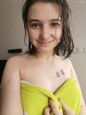 Little Nika Aka Littlecutenika OnlyFans Leaked Free Thumbnail Picture - #l2MSSlCLiv