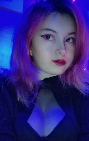 Little Nikky OnlyFans Leaked Free Thumbnail Picture - #pimNLNYIKJ