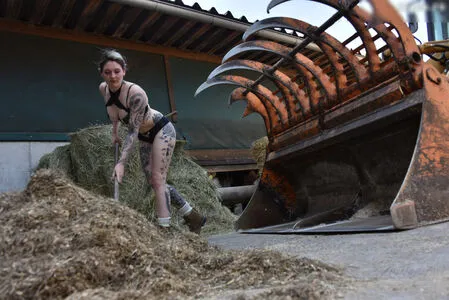 Little Princess Hedi OnlyFans Leaked Free Thumbnail Picture - #9yzLw77AzM