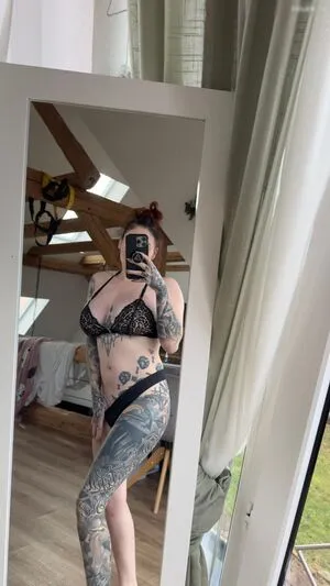 Little Princess Hedi OnlyFans Leaked Free Thumbnail Picture - #MpEmGlMhal