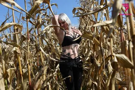 Little Princess Hedi OnlyFans Leaked Free Thumbnail Picture - #g7f02E6VM8