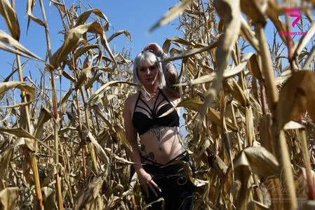 Little Princess Hedi OnlyFans Leaked Free Thumbnail Picture - #h9E0tHxmI7