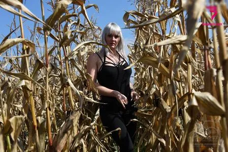 Little Princess Hedi OnlyFans Leaked Free Thumbnail Picture - #pvfNVLpaL6