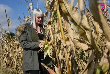 Little Princess Hedi OnlyFans Leaked Free Thumbnail Picture - #r9ASyVVbNe