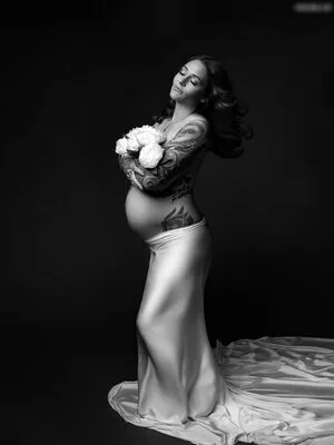 Little Princess Hedi OnlyFans Leaked Free Thumbnail Picture - #sewqwyMu3A