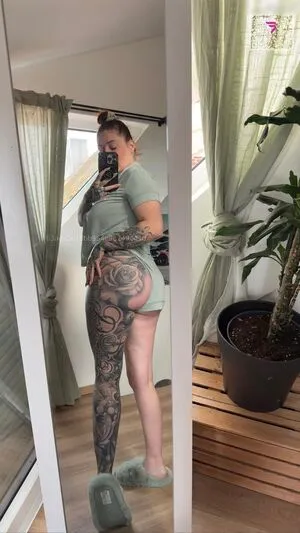 Little Princess Hedi OnlyFans Leaked Free Thumbnail Picture - #x0PBAqHtpU