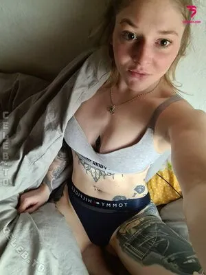 Little Princess Hedi OnlyFans Leaked Free Thumbnail Picture - #yQyO1ehaxi