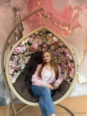 Little Shelly OnlyFans Leaked Free Thumbnail Picture - #ZcWNWyOyxZ