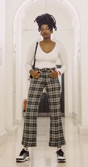 Little Simz OnlyFans Leaked Free Thumbnail Picture - #LHuwJuVkoG
