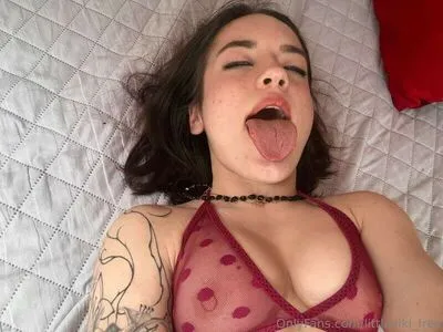Little Slavic OnlyFans Leaked Free Thumbnail Picture - #lhS9L79B3f