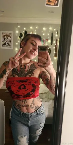 Little Spittle OnlyFans Leaked Free Thumbnail Picture - #F2FVxoDBy1