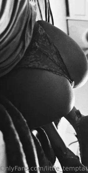 Little Temptation77 OnlyFans Leaked Free Thumbnail Picture - #q880U9zdii