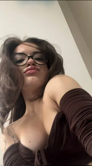 Little Viki OnlyFans Leaked Free Thumbnail Picture - #crmeU3Ztgk