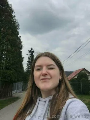 Little Wendy OnlyFans Leaked Free Thumbnail Picture - #PesHye4otL