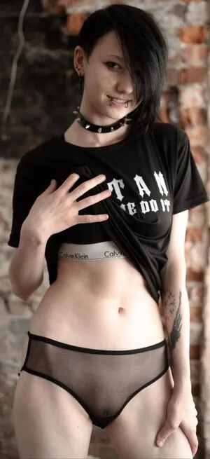 little_emo_kitten OnlyFans Leaked Free Thumbnail Picture - #P7XfcqLSDN