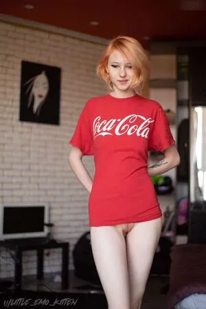 little_emo_kitten OnlyFans Leaked Free Thumbnail Picture - #gx1mahWMZ6