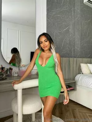 little_sophia OnlyFans Leaked Free Thumbnail Picture - #DpnhRUk3XO