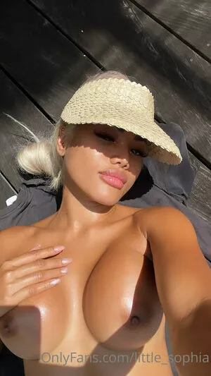 little_sophia OnlyFans Leaked Free Thumbnail Picture - #K4t6MG5e6B