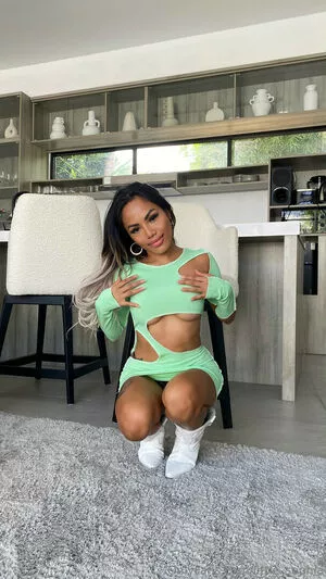 little_sophia OnlyFans Leaked Free Thumbnail Picture - #UeCyPI9FL7