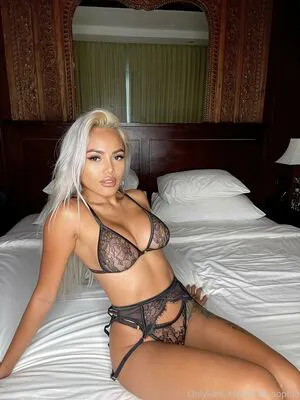 little_sophia OnlyFans Leaked Free Thumbnail Picture - #gI9fVWJfb1