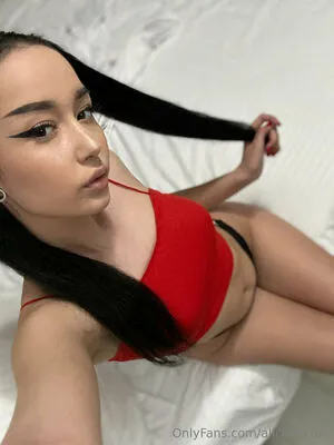 Littlealicexxx OnlyFans Leaked Free Thumbnail Picture - #z1II6ziz5G