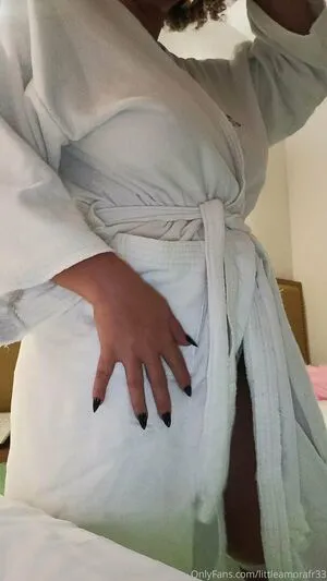 Littleamorafr33 OnlyFans Leaked Free Thumbnail Picture - #fesmVE7v5g