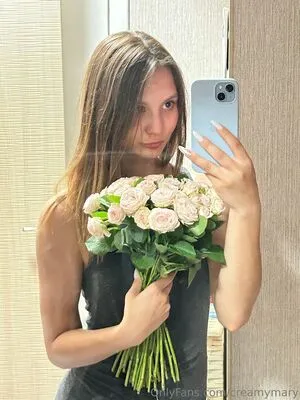 Littleangelmary OnlyFans Leaked Free Thumbnail Picture - #RJaaK7LHYX