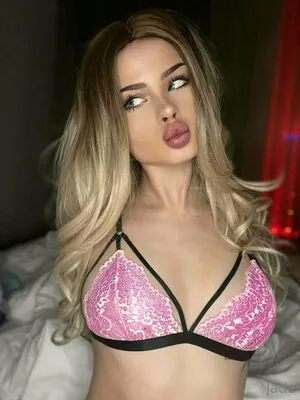 Littlebarbiedollvip OnlyFans Leaked Free Thumbnail Picture - #greRbDX2gk