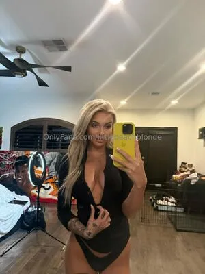 Littlebeachblonde OnlyFans Leaked Free Thumbnail Picture - #0x3iMvZscd