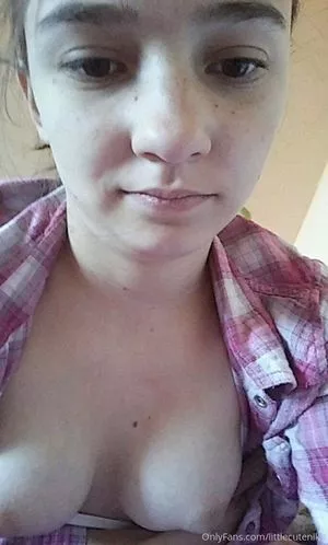 Littlecutenika OnlyFans Leaked Free Thumbnail Picture - #MBhnlGLClG