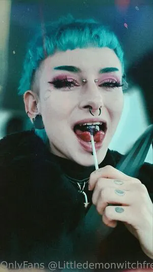 Littledemonwitchfree OnlyFans Leaked Free Thumbnail Picture - #IG0pYCwjji