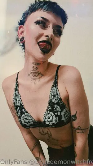 Littledemonwitchfree OnlyFans Leaked Free Thumbnail Picture - #OiYQNlxr24