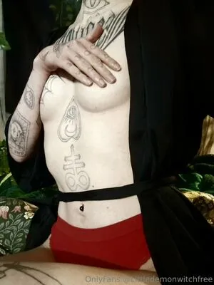 Littledemonwitchfree OnlyFans Leaked Free Thumbnail Picture - #wsoEmFP9J9