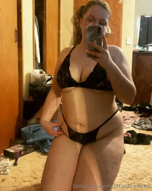 Littledevilfree OnlyFans Leaked Free Thumbnail Picture - #5UVXITT32r