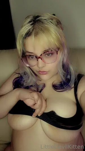 Littledevilkitten OnlyFans Leaked Free Thumbnail Picture - #piQWLM06Mi