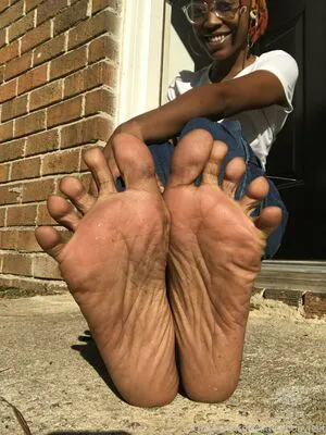 Littleebonyfeet OnlyFans Leaked Free Thumbnail Picture - #2xG7RNS1lV