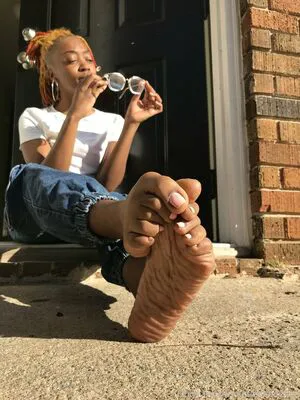 Littleebonyfeet OnlyFans Leaked Free Thumbnail Picture - #DUySVjrDlq